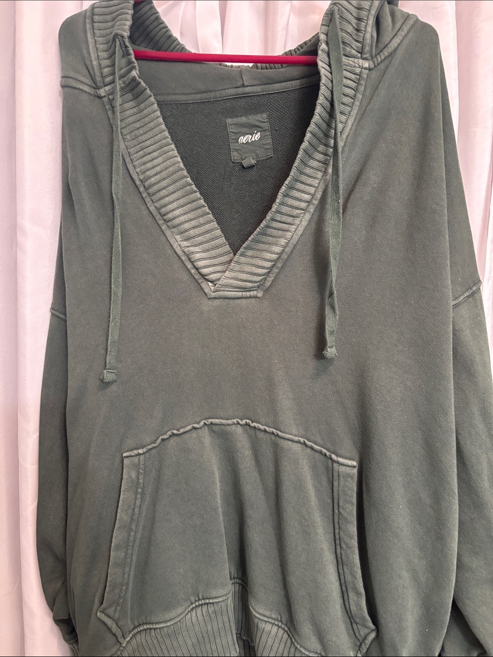 aerie Large Ptp 26 Olive V-Neck Hooded Sweater